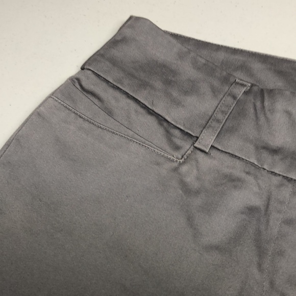 RICKI’S GRAY HIGH WAIST SHORTS 6/28x19 ⭐️ - Picture 7 of 11